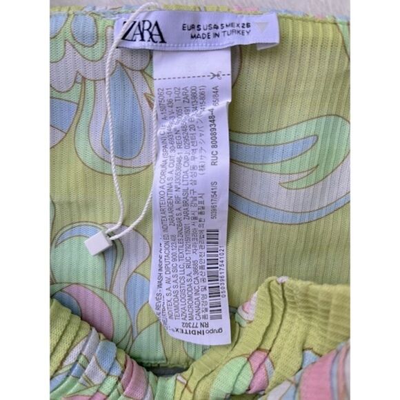 NWOT Zara Green Floral Printed Pleated Crop Top, Size Small - Picture 15 of 16